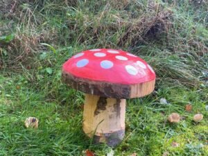 Carved garden toadstool